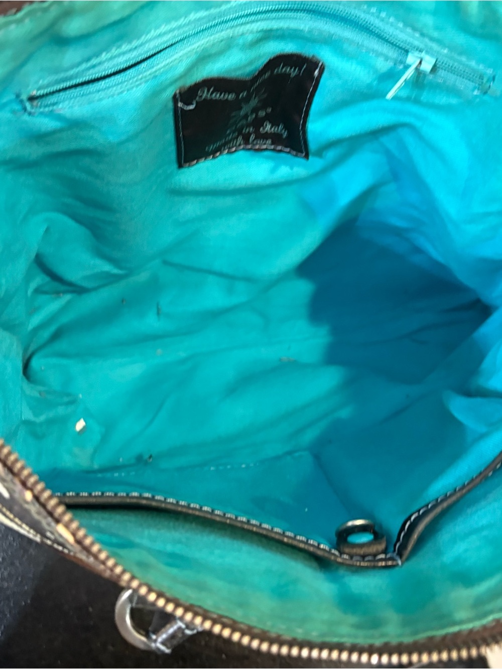 GABS Leather crossbody bag - Picture 7 of 8